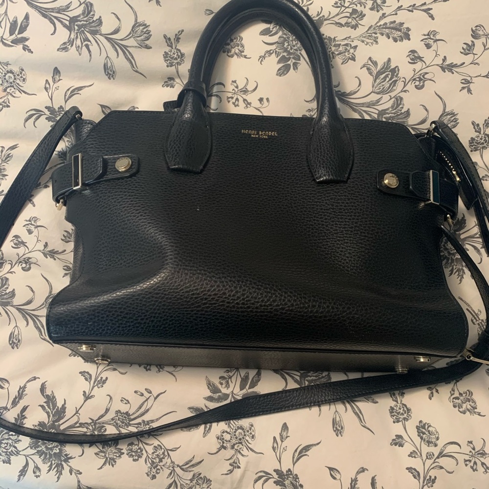 Henri Bendel purse
